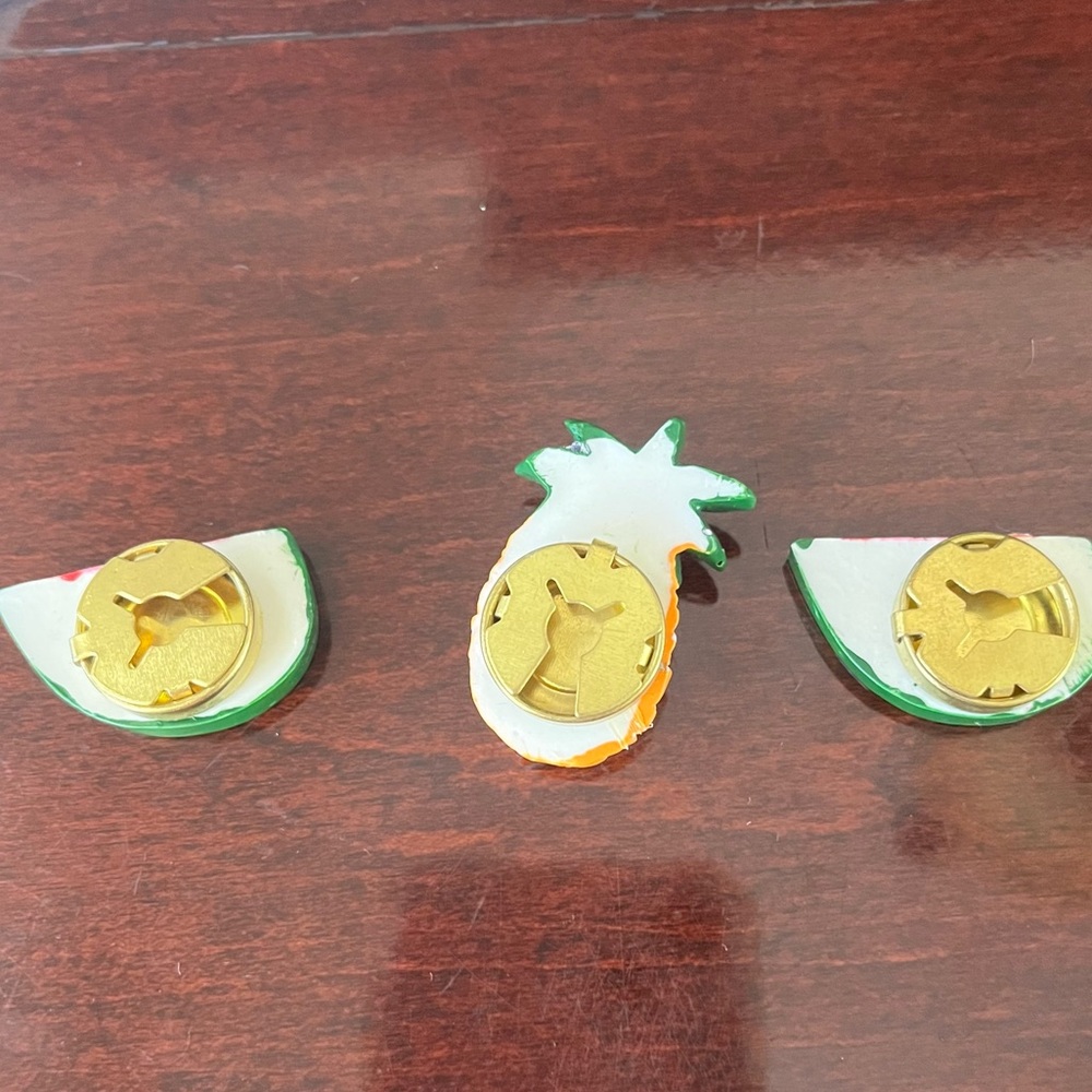 Quacker Factory Button Covers - Watermelons - Picture 3 of 6